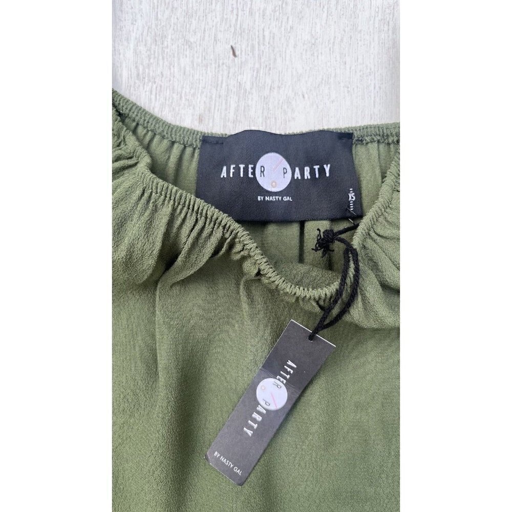Nasty Gal After Party Vintage Green Off the Shoulder Mini Dress Size XS - Picture 2 of 9